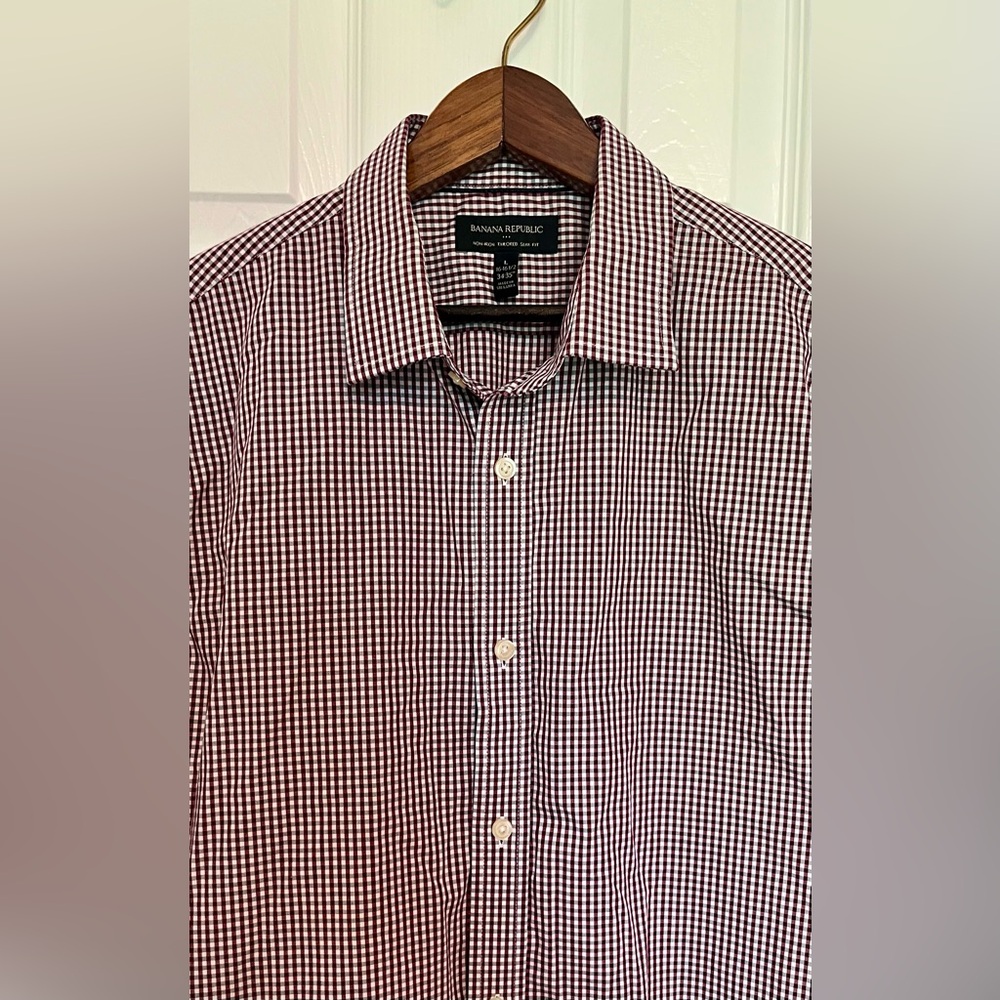 Banana Republic Red & White Non Iron Tailored Slim Fit Shirt 16•16 1/2 34•35” - Picture 6 of 6